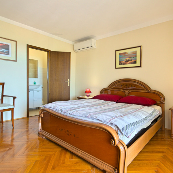 Bedrooms, Villa Nori, Rabac Villas Rabac